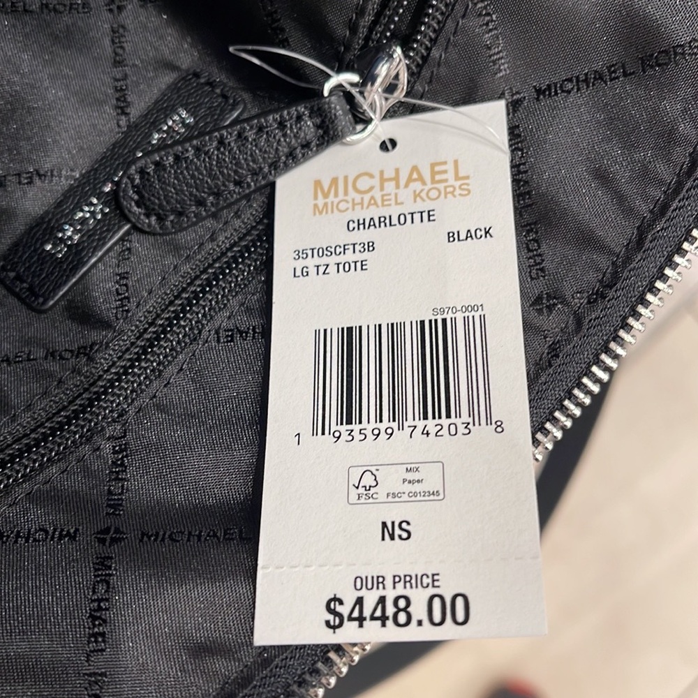 MICHAEL KORS CHARLOTTE LARGE TOP ZIP Tote bag   
Black Signature - Picture 13 of 16